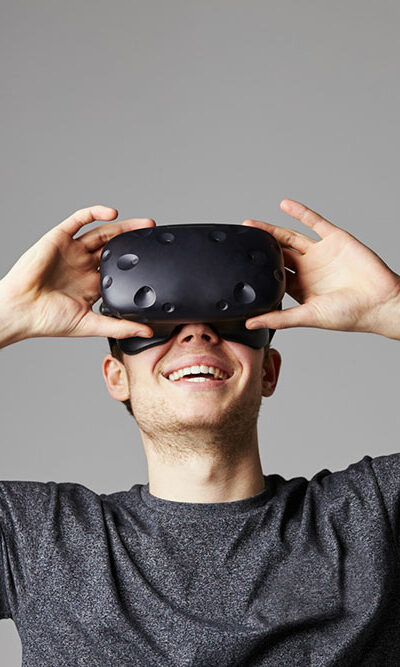 8 Apple Vision Pro Features One Cannot Miss